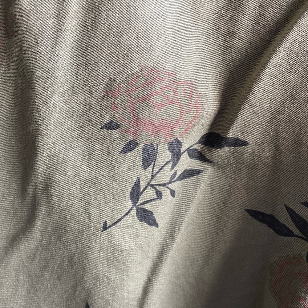 H &M Divided Floral Green Jacket - Picture 6 of 6